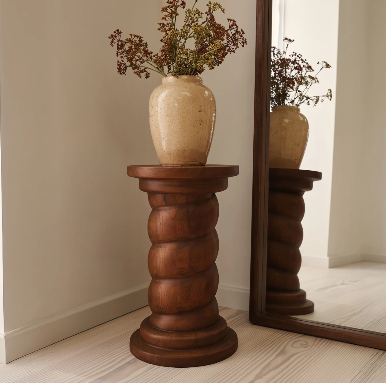 Cassia Dark Wood Retro Side Table